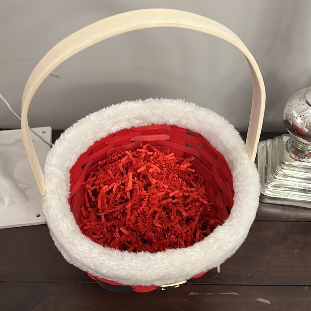 Santa wicker basket - Picture 5 of 6